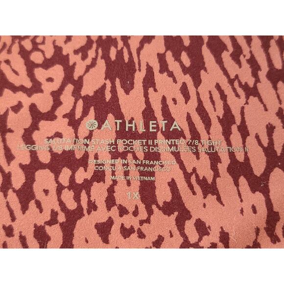 Athleta Salutation Stash pocket 7/8 legging mauve pink animal print - 1X - Picture 3 of 8
